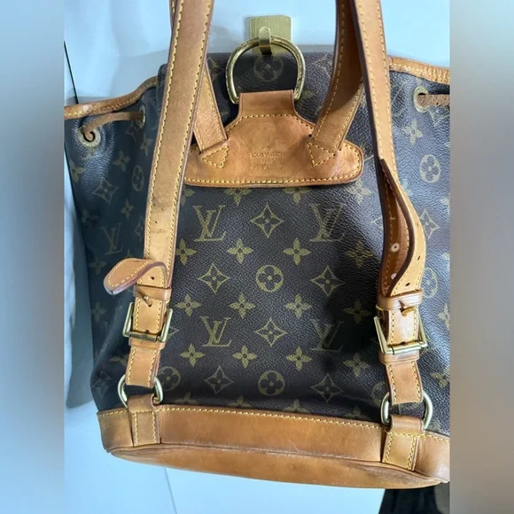Vintage Louis Vuitton Monogram Montsouris MM Backpack - Picture 8 of 12